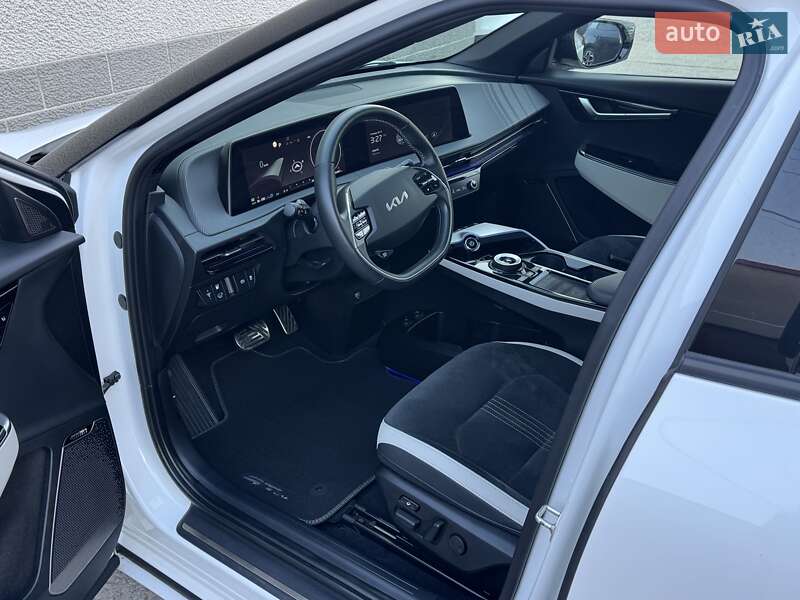 Позашляховик / Кросовер Kia EV6 2021 в Дніпрі фото 10 Позашляховик / Кросовер Kia EV6 2021 в Дніпрі
