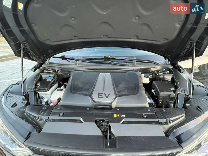 Внедорожник / Кроссовер Kia EV6 2022 в Трускавце фото 36 Внедорожник / Кроссовер Kia EV6 2022 в Трускавце