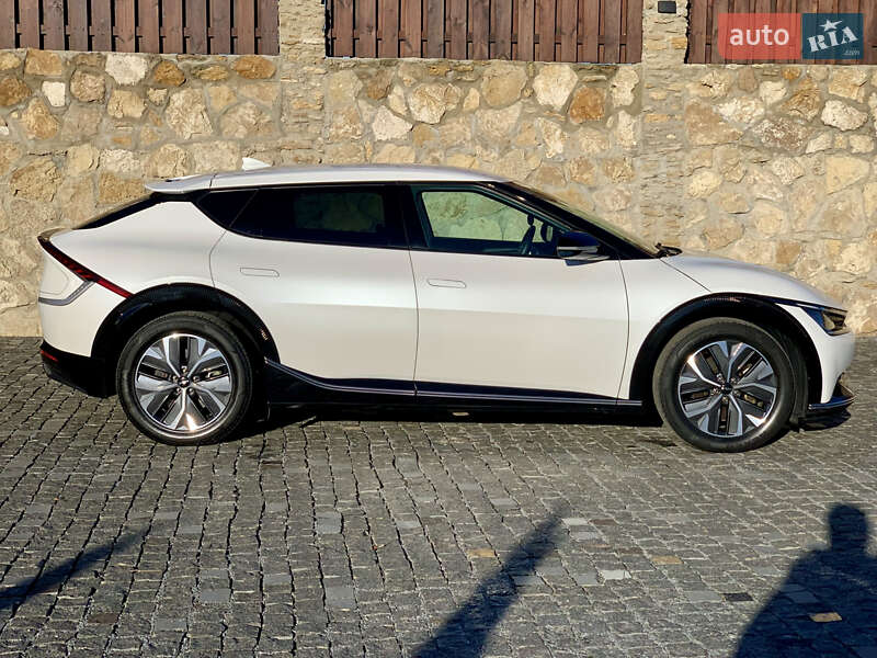 Внедорожник / Кроссовер Kia EV6 2021 в Ровно
