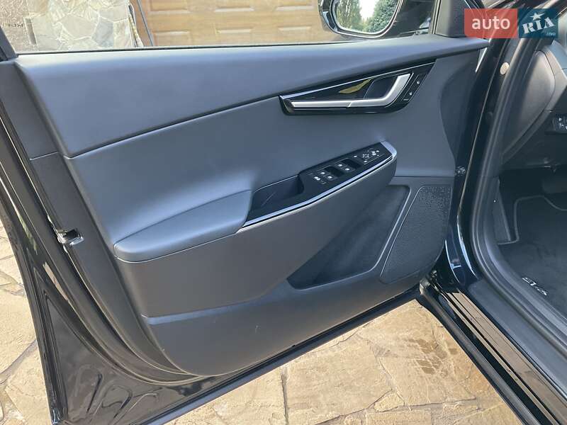 Внедорожник / Кроссовер Kia EV6 2023 в Ровно