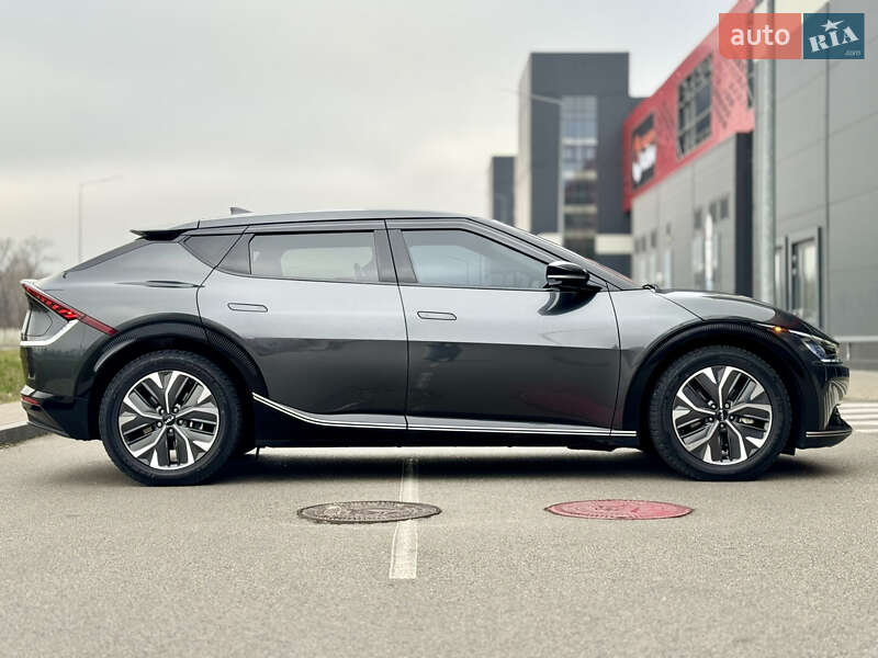 Позашляховик / Кросовер Kia EV6 2024 в Києві