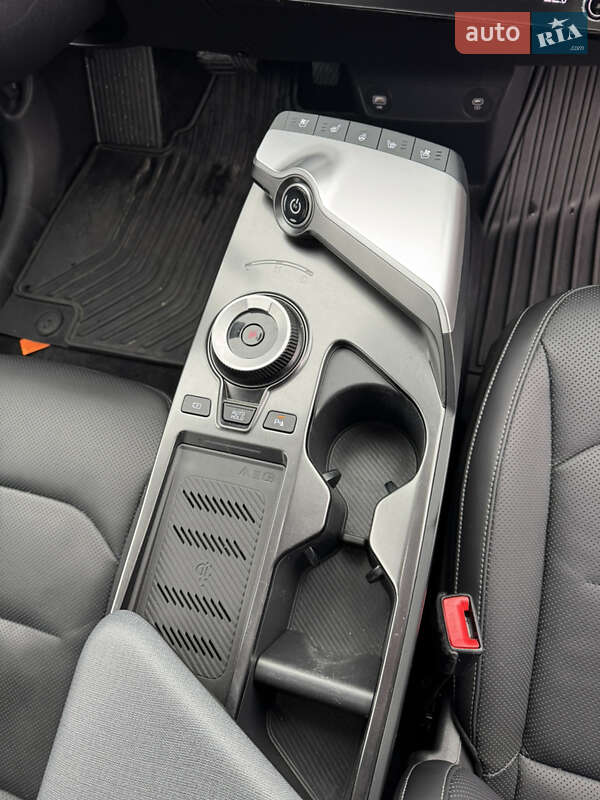 Внедорожник / Кроссовер Kia EV6 2022 в Ивано-Франковске