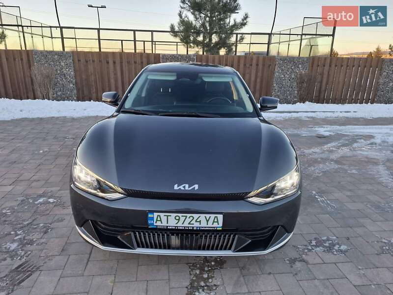 Внедорожник / Кроссовер Kia EV6 2023 в Ивано-Франковске