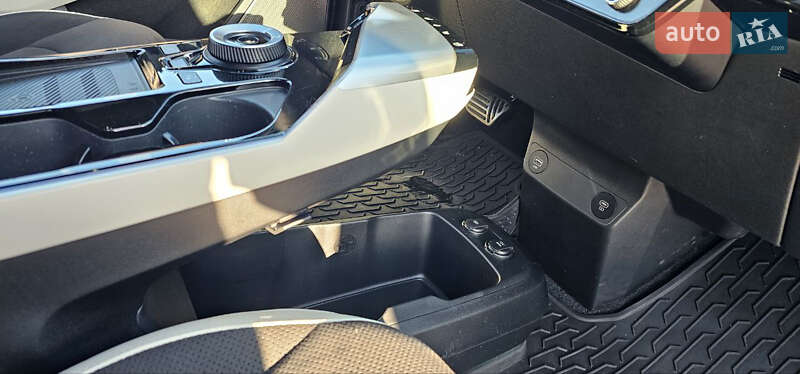 Внедорожник / Кроссовер Kia EV6 2024 в Ровно