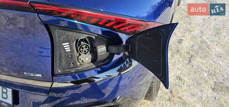 Внедорожник / Кроссовер Kia EV6 2024 в Ровно