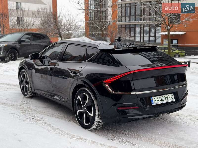 Позашляховик / Кросовер Kia EV6 2022 в Івано-Франківську