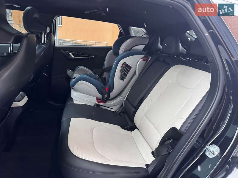 Позашляховик / Кросовер Kia EV6 2022 в Івано-Франківську