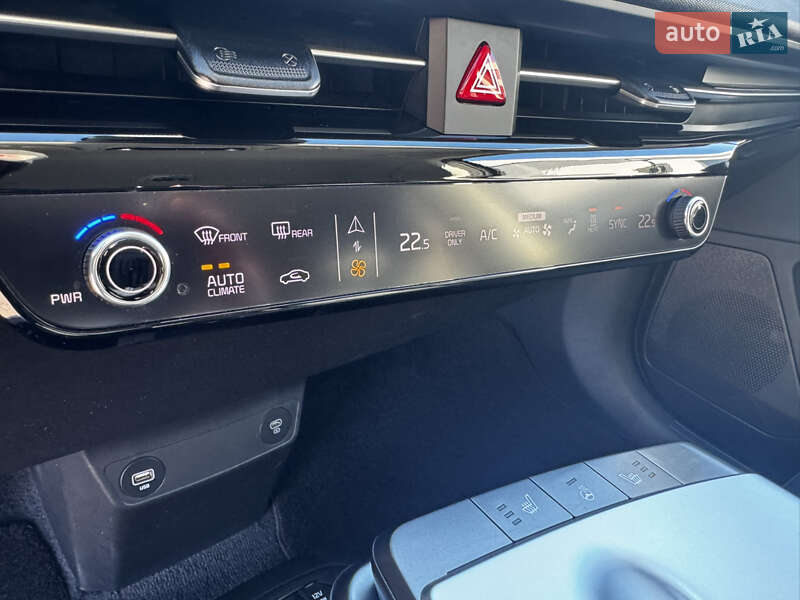 Позашляховик / Кросовер Kia EV6 2024 в Львові