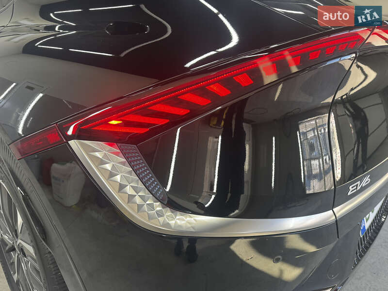 Позашляховик / Кросовер Kia EV6 2024 в Львові