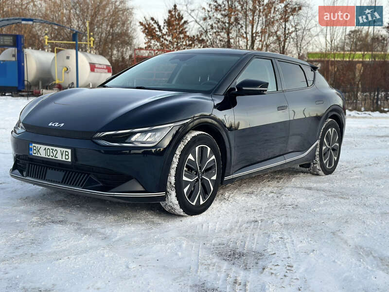Позашляховик / Кросовер Kia EV6 2022 в Рівному
