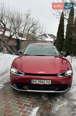 Внедорожник / Кроссовер Kia EV6 2024 в Ровно
