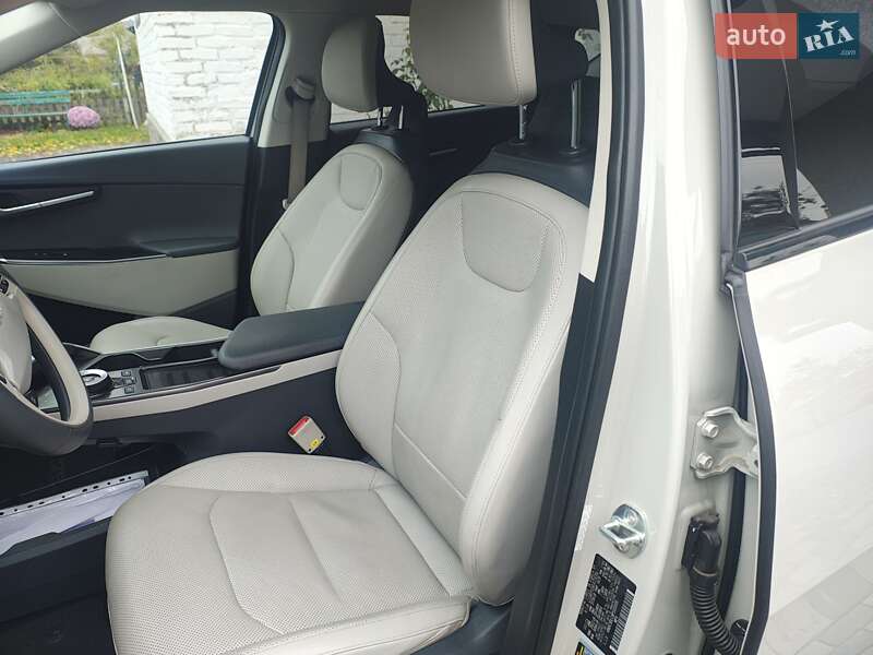 Позашляховик / Кросовер Kia EV6 2023 в Лубнах