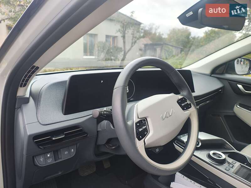 Позашляховик / Кросовер Kia EV6 2023 в Лубнах