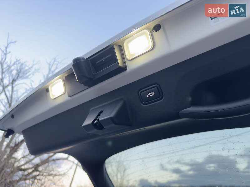 Внедорожник / Кроссовер Kia EV6 2023 в Ужгороде