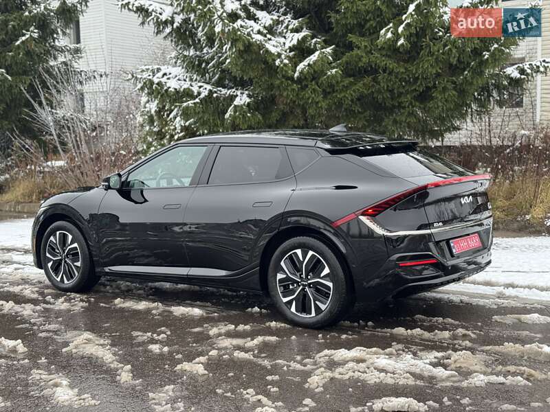 Позашляховик / Кросовер Kia EV6 2024 в Рівному