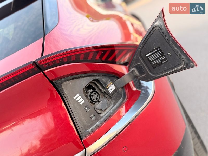 Внедорожник / Кроссовер Kia EV6 2023 в Дрогобыче