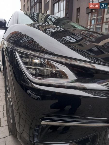 Внедорожник / Кроссовер Kia EV6 2023 в Ивано-Франковске