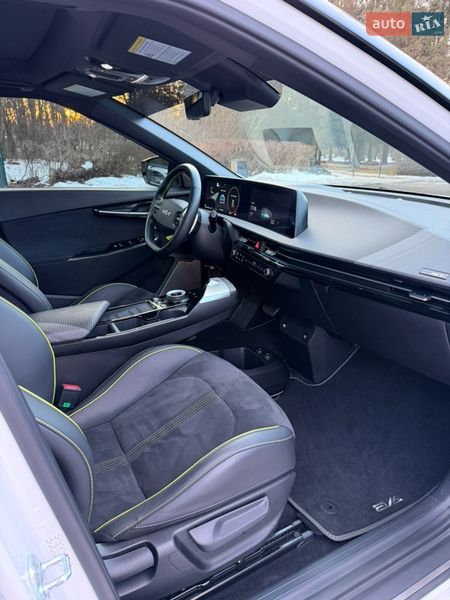 Внедорожник / Кроссовер Kia EV6 2023 в Львове