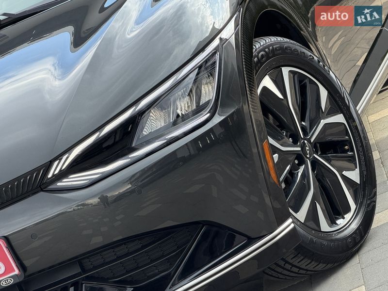 Внедорожник / Кроссовер Kia EV6 2022 в Дрогобыче