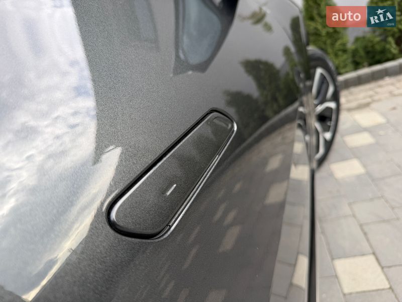 Внедорожник / Кроссовер Kia EV6 2022 в Дрогобыче