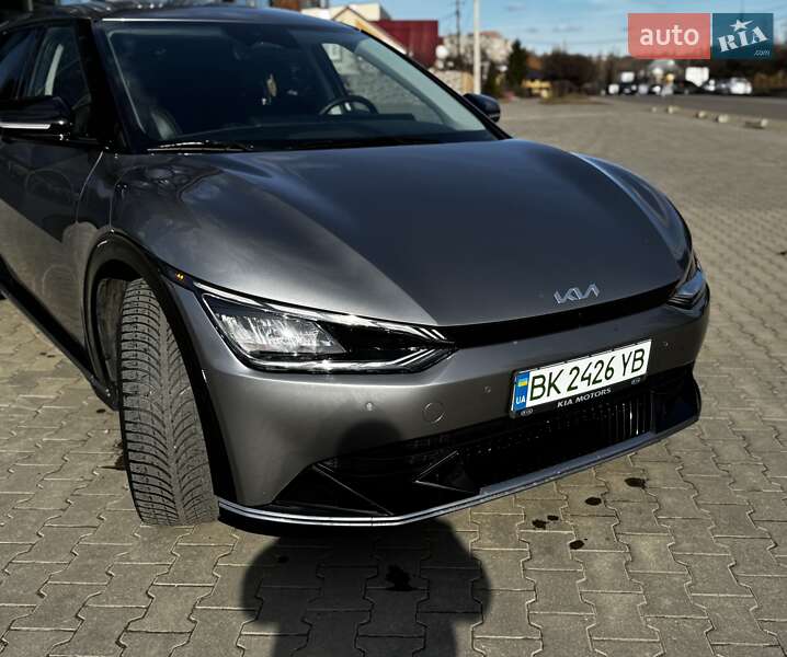 Внедорожник / Кроссовер Kia EV6 2022 в Ровно