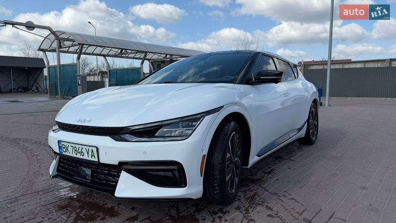 Внедорожник / Кроссовер Kia EV6 2022 в Сарнах