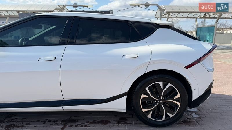 Внедорожник / Кроссовер Kia EV6 2022 в Сарнах
