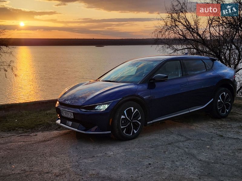 Позашляховик / Кросовер Kia EV6 2024 в Івано-Франківську