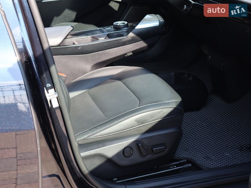 Позашляховик / Кросовер Kia EV6 2023 в Рівному