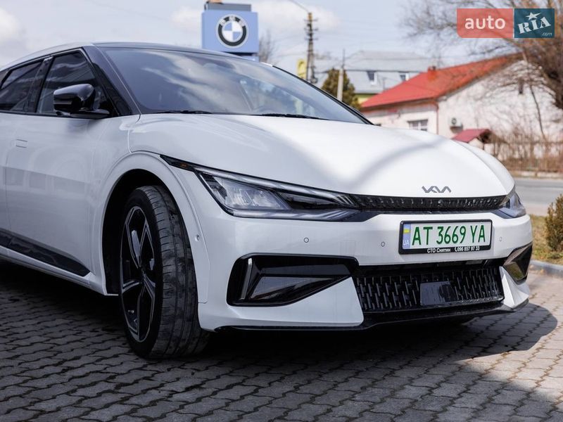 Внедорожник / Кроссовер Kia EV6 2024 в Снятине