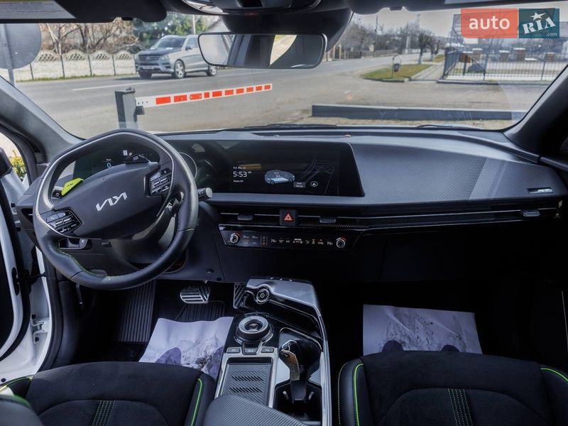 Внедорожник / Кроссовер Kia EV6 2024 в Снятине