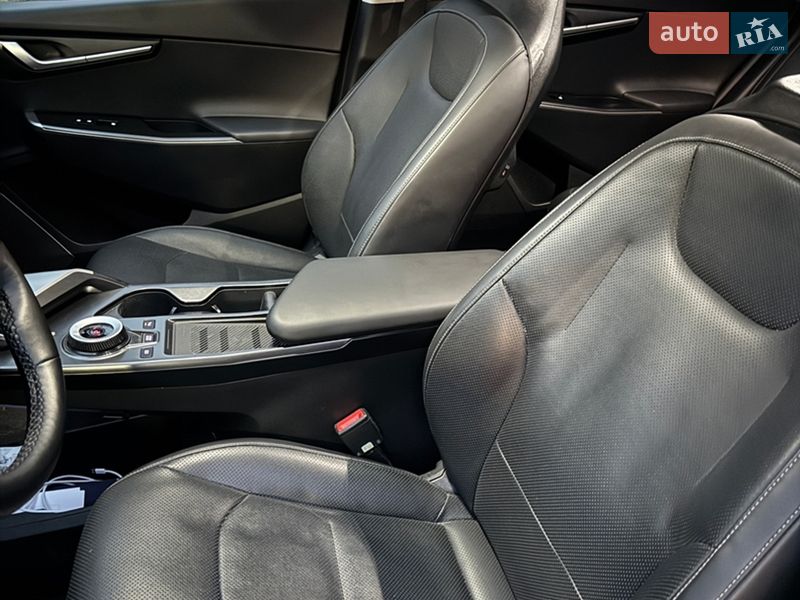 Позашляховик / Кросовер Kia EV6 2023 в Тернополі