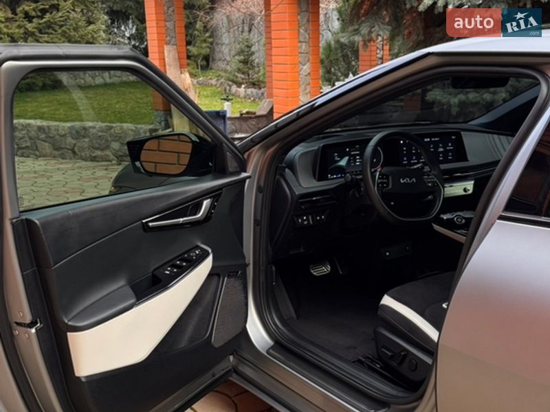 Позашляховик / Кросовер Kia EV6 2023 в Харкові