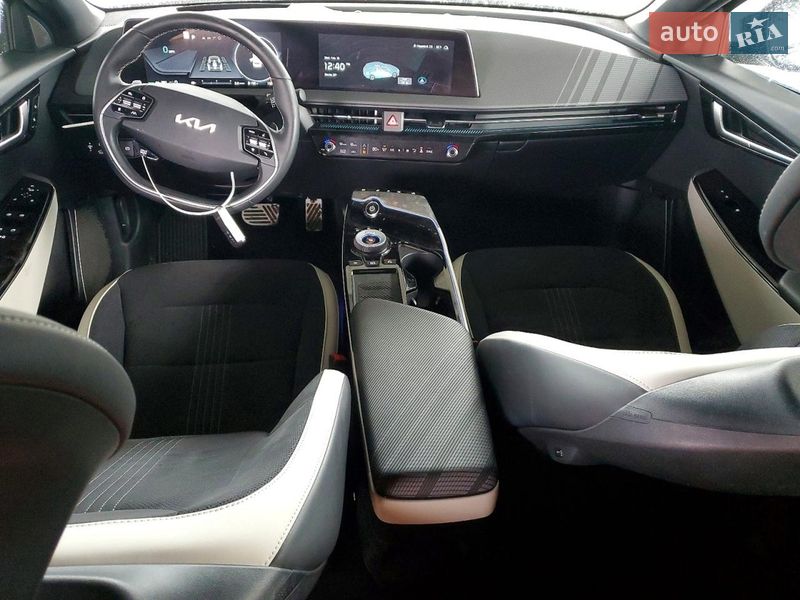 Позашляховик / Кросовер Kia EV6 2024 в Львові