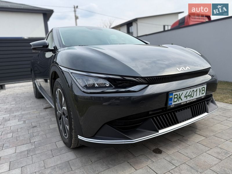 Внедорожник / Кроссовер Kia EV6 2023 в Ровно