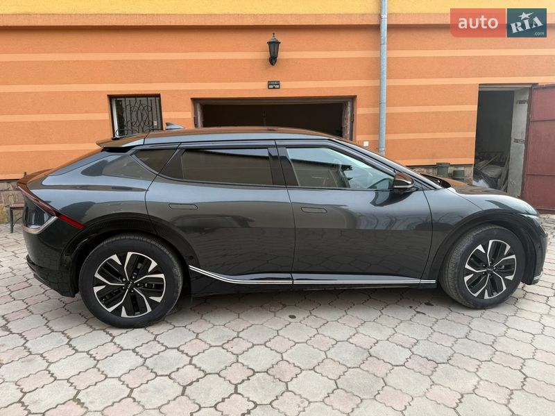 Внедорожник / Кроссовер Kia EV6 2024 в Тернополе