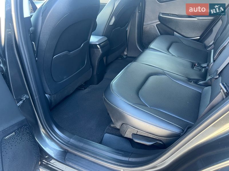 Внедорожник / Кроссовер Kia EV6 2023 в Луцке фото 21 Внедорожник / Кроссовер Kia EV6 2023 в Луцке