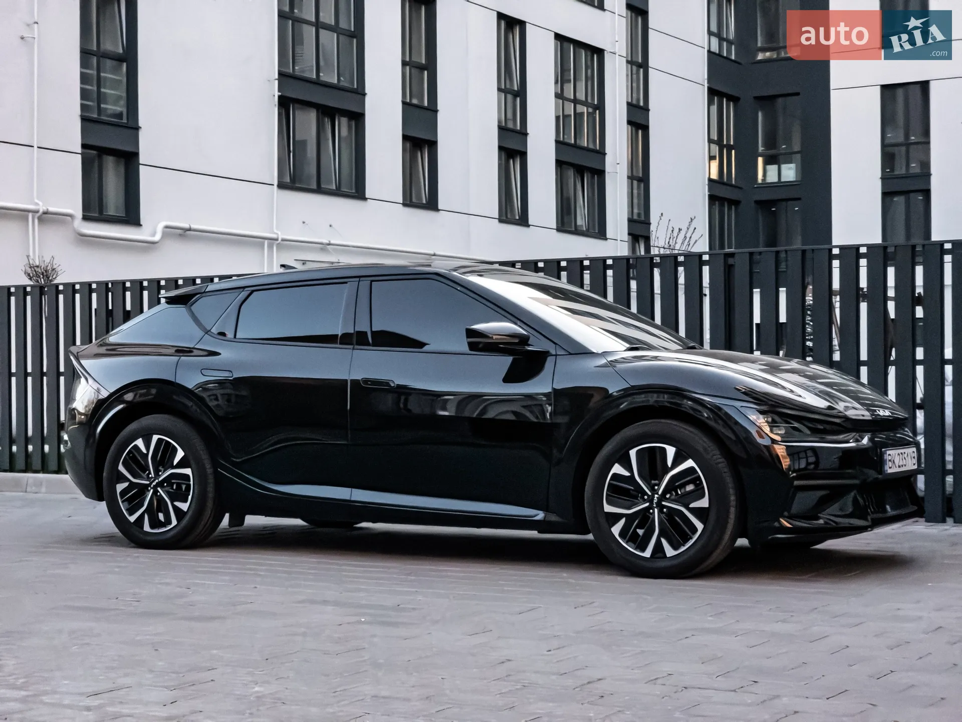 2022 Kia EV6 - мініатюра 16