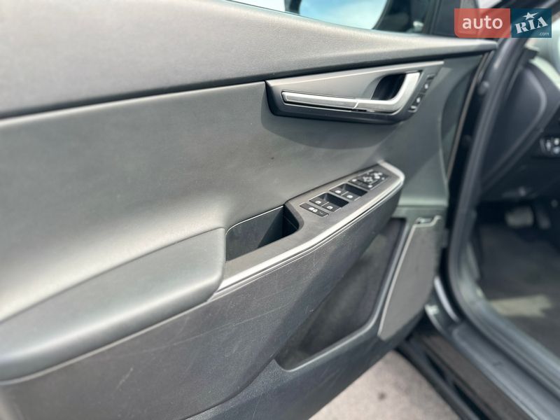 Позашляховик / Кросовер Kia EV6 2023 в Рівному