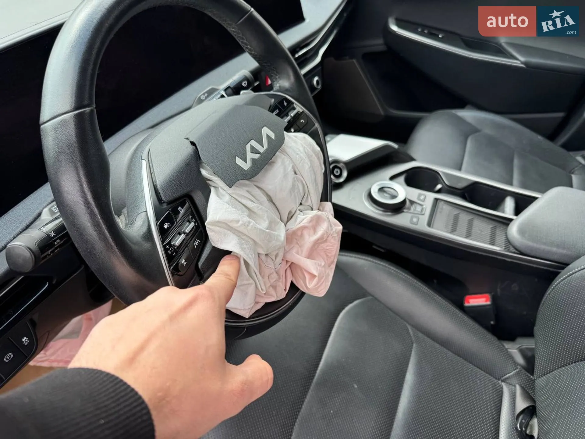 2022 Kia EV6 - мініатюра 17