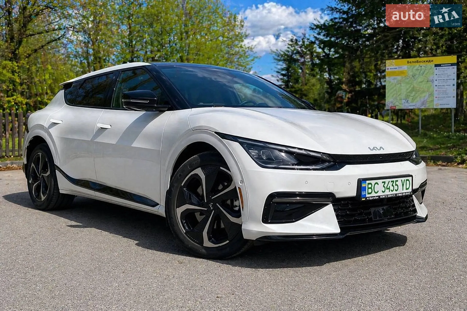 2022 Kia EV6 - фото 1