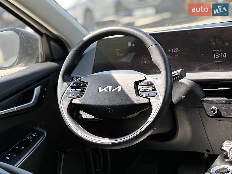 Внедорожник / Кроссовер Kia EV6 2022 в Ивано-Франковске