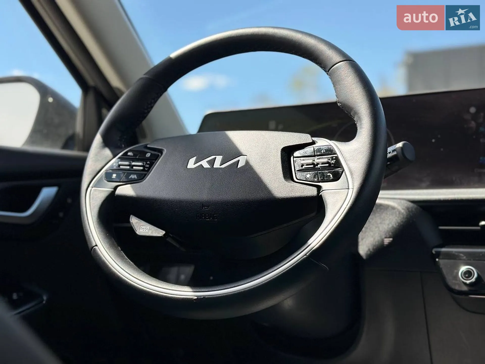 2022 Kia EV6 - мініатюра 26