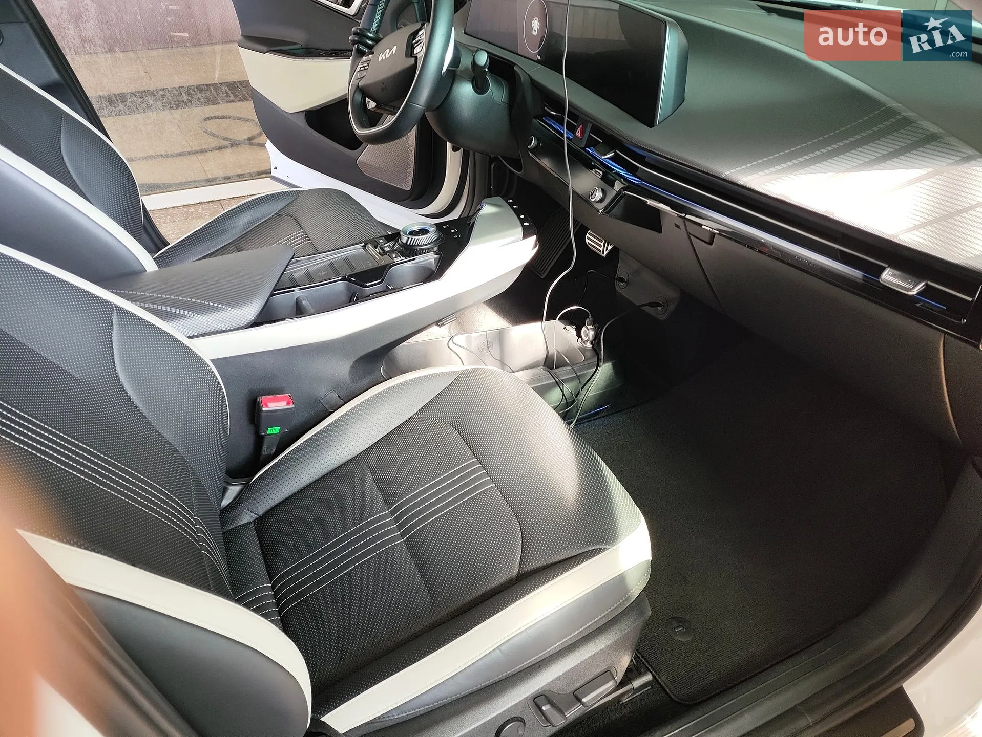 2024 Kia EV6 - мініатюра 17
