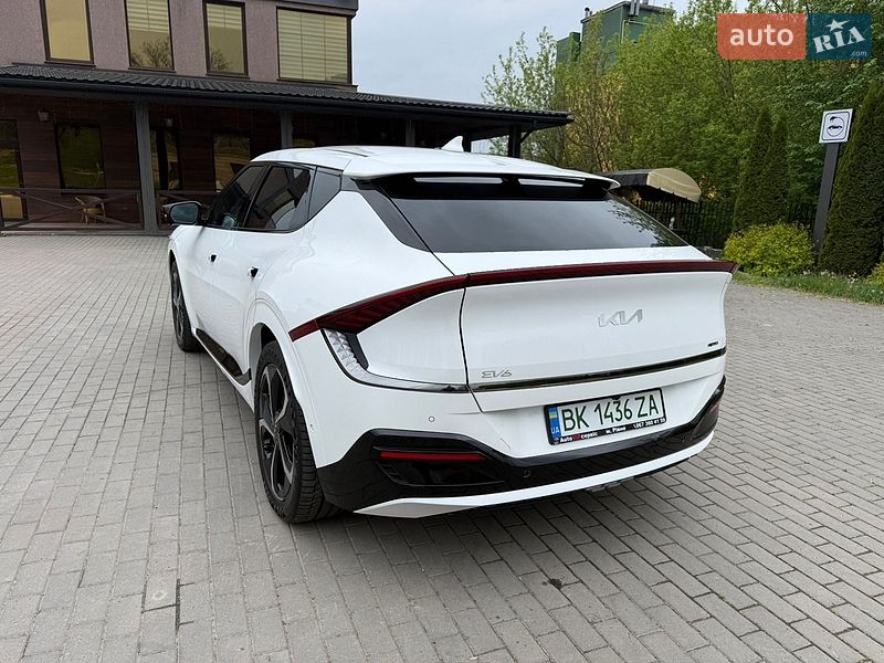 Внедорожник / Кроссовер Kia EV6 2023 в Ровно