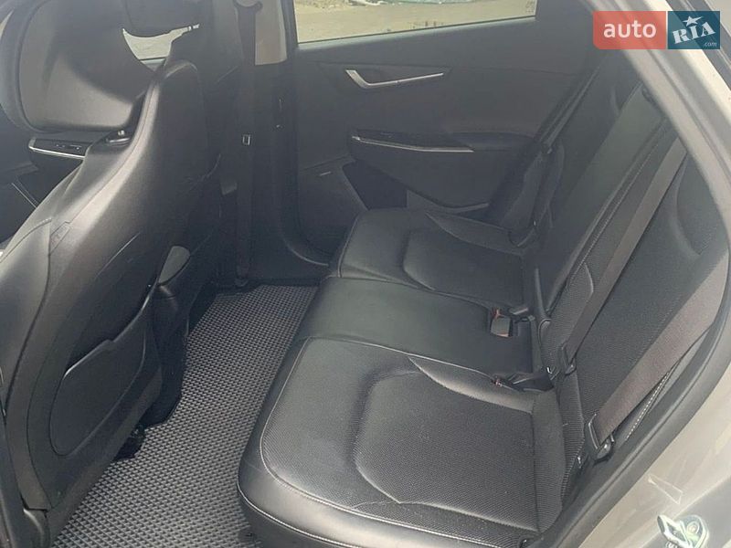 Внедорожник / Кроссовер Kia EV6 2022 в Ивано-Франковске