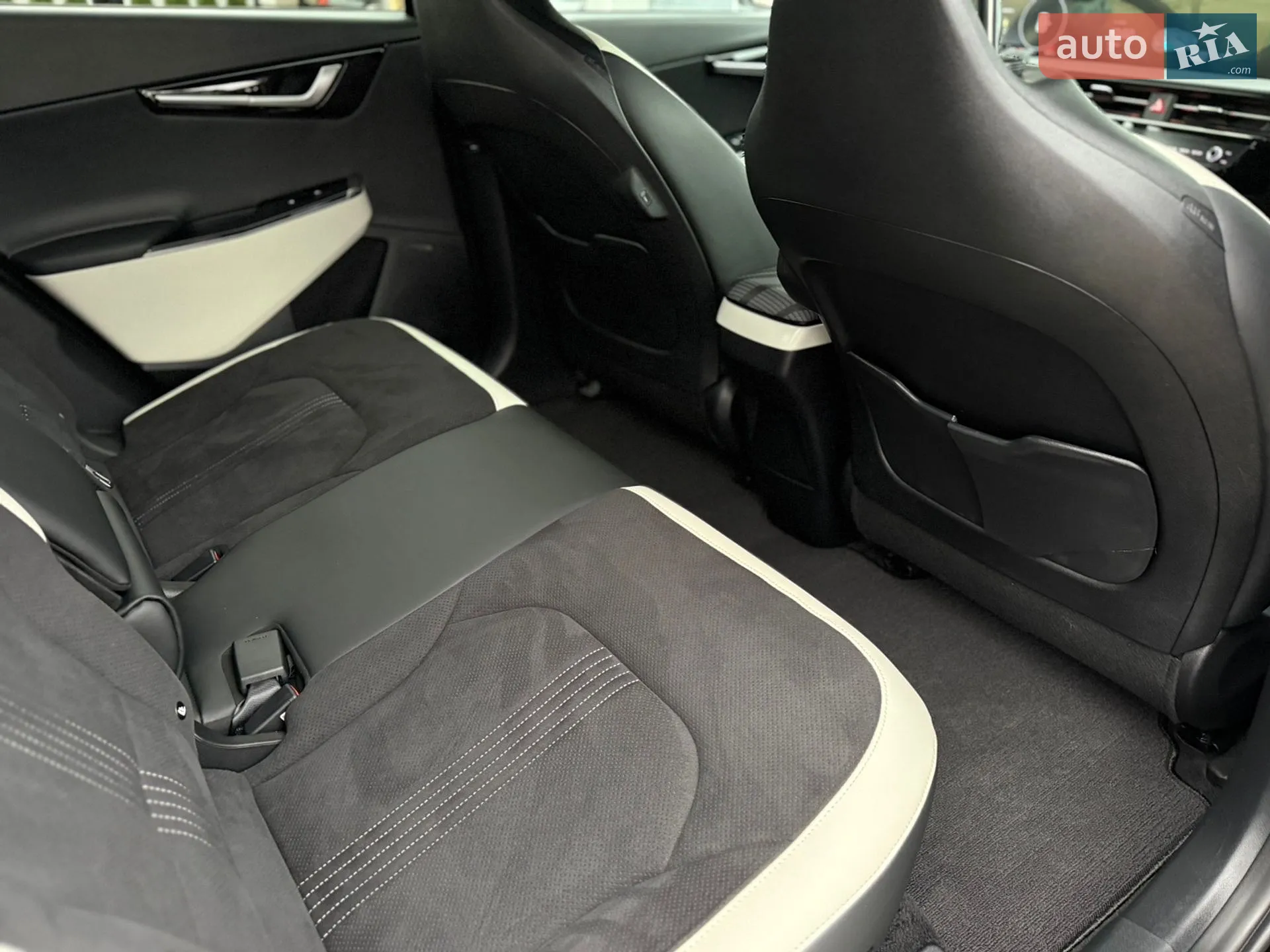 2023 Kia EV6 - мініатюра 110