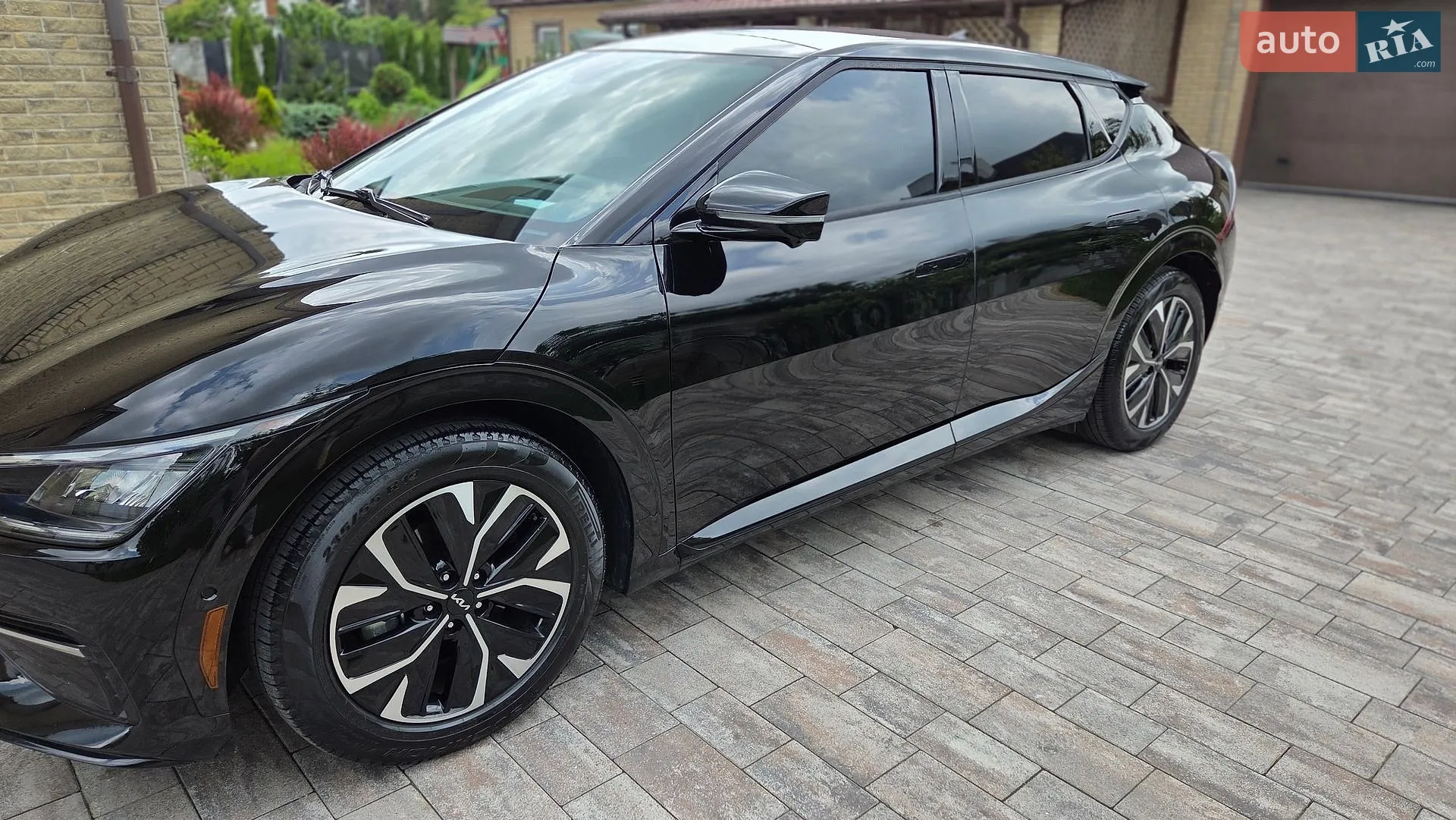 2022 Kia EV6 - мініатюра 6