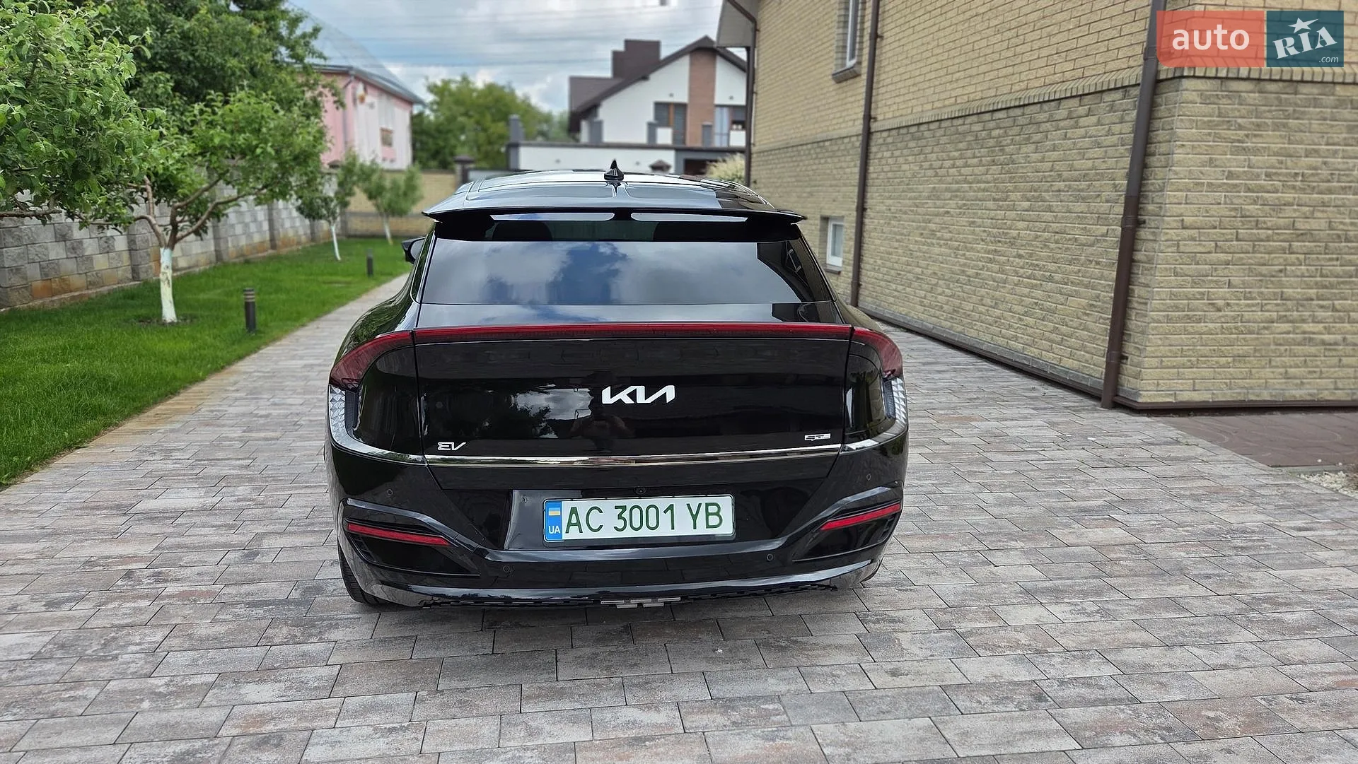 2022 Kia EV6 - мініатюра 9