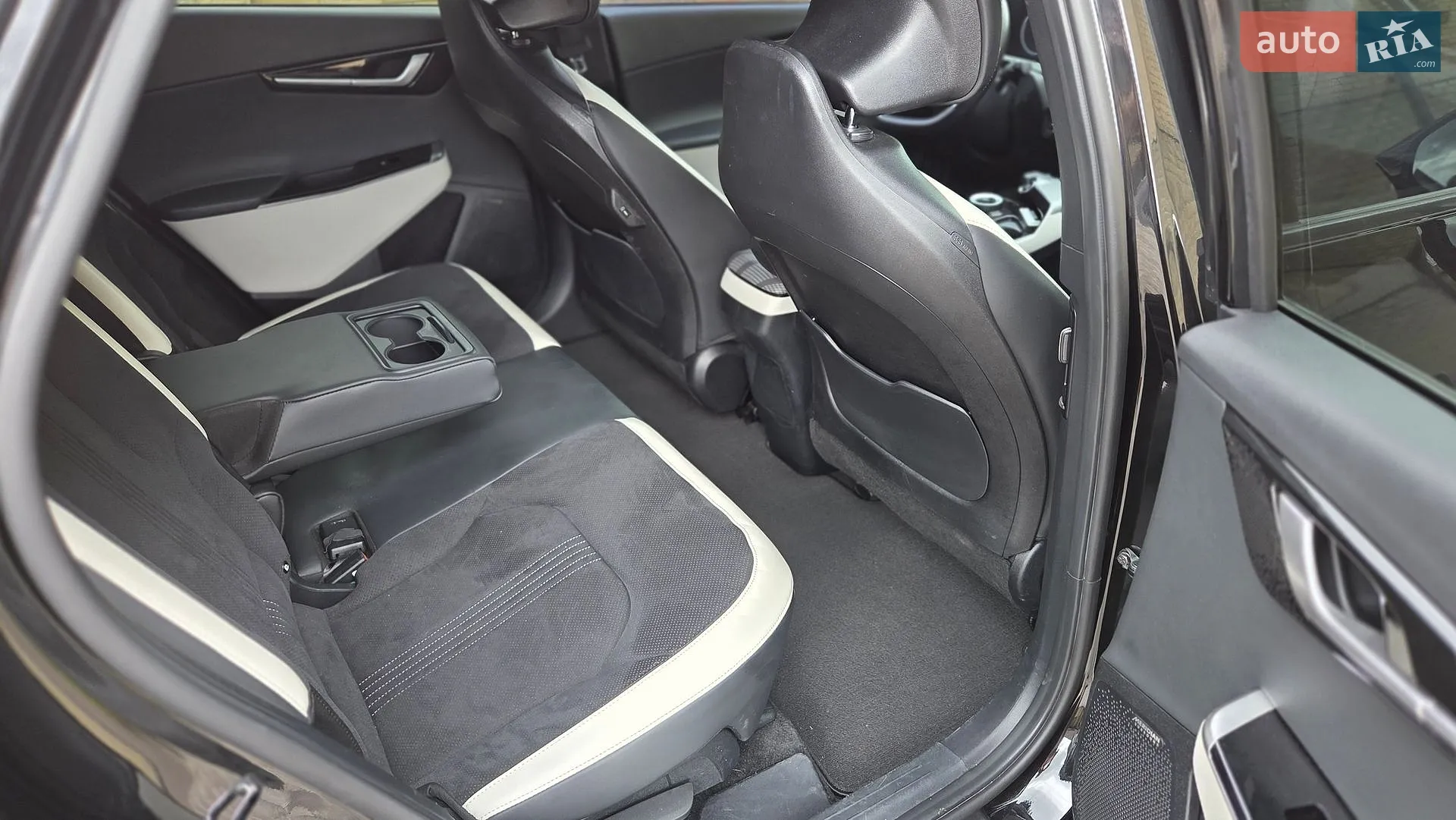 2022 Kia EV6 - мініатюра 20
